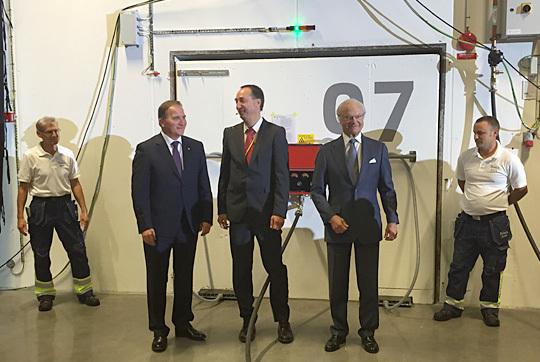 stefan löfven, the king and heavy lifting at maxlab in lund, Sweden